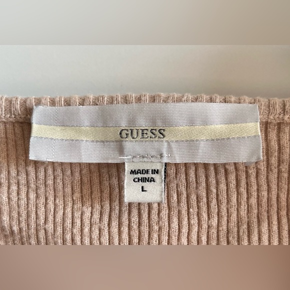 GUESS crop top in large - Picture 7 of 7